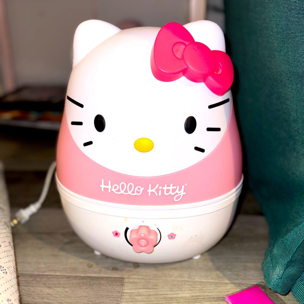 Hello Kitty Humidifier 🩷 WORKS